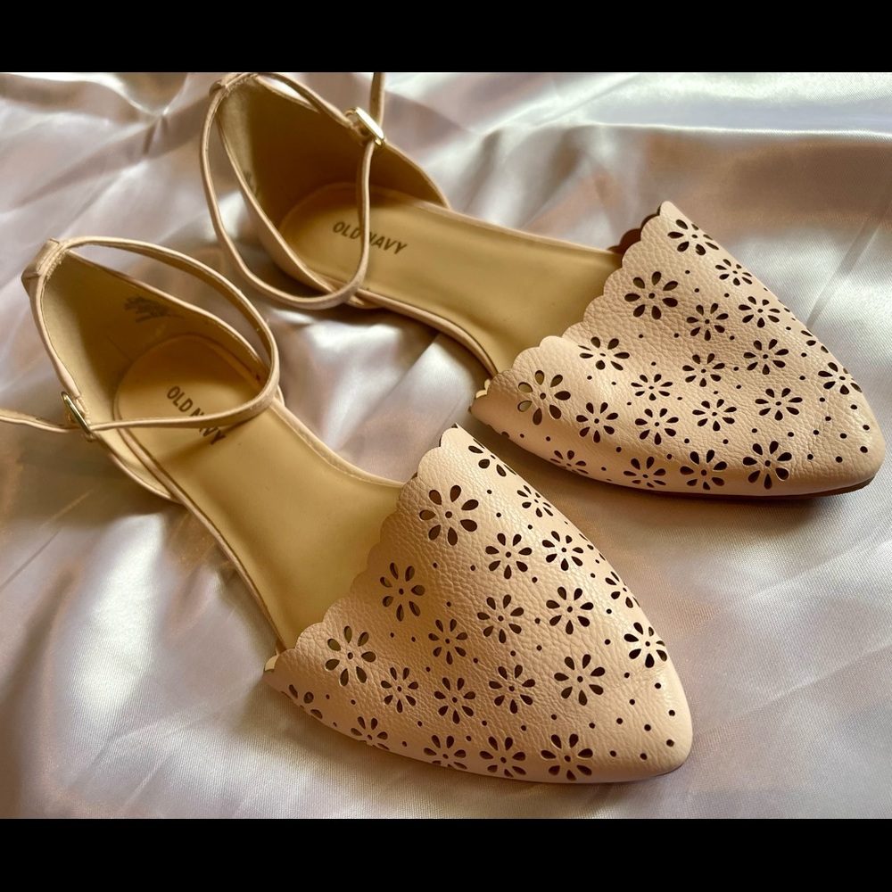 Old Navy Blush Flats